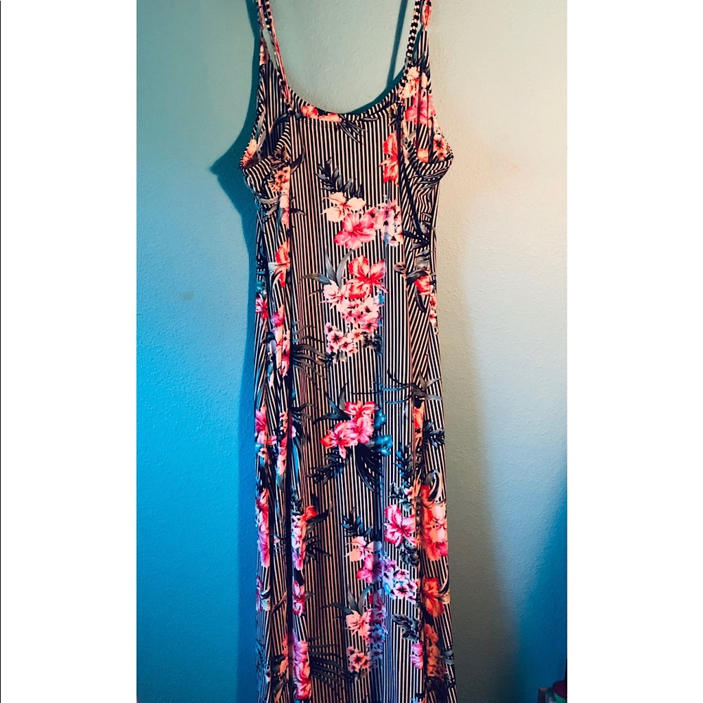 Long maxi dress!